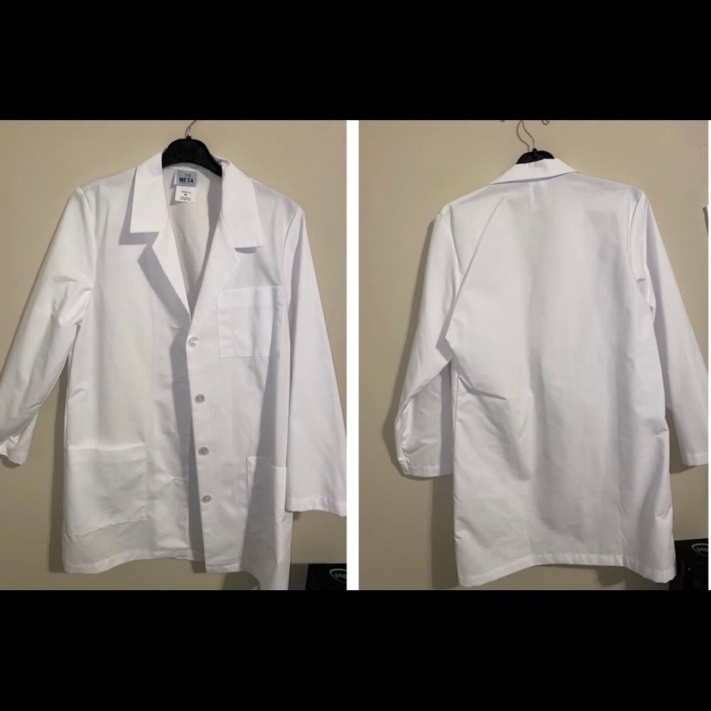 Meta Fundamentals Lab Coat